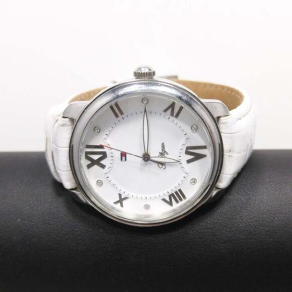 Hilfiger Ladies Watch White, Leather Band, NEW BATTERY - Picture 7 of 16